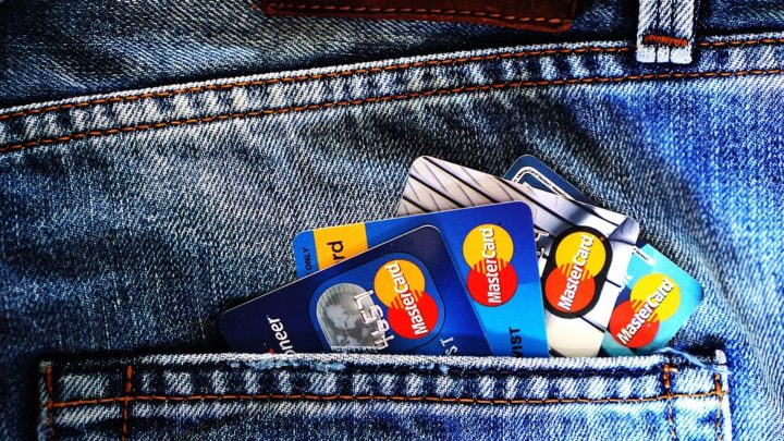 Kredi Kartları Yıllık Ücretlerinde İki Farklı Uygulama…